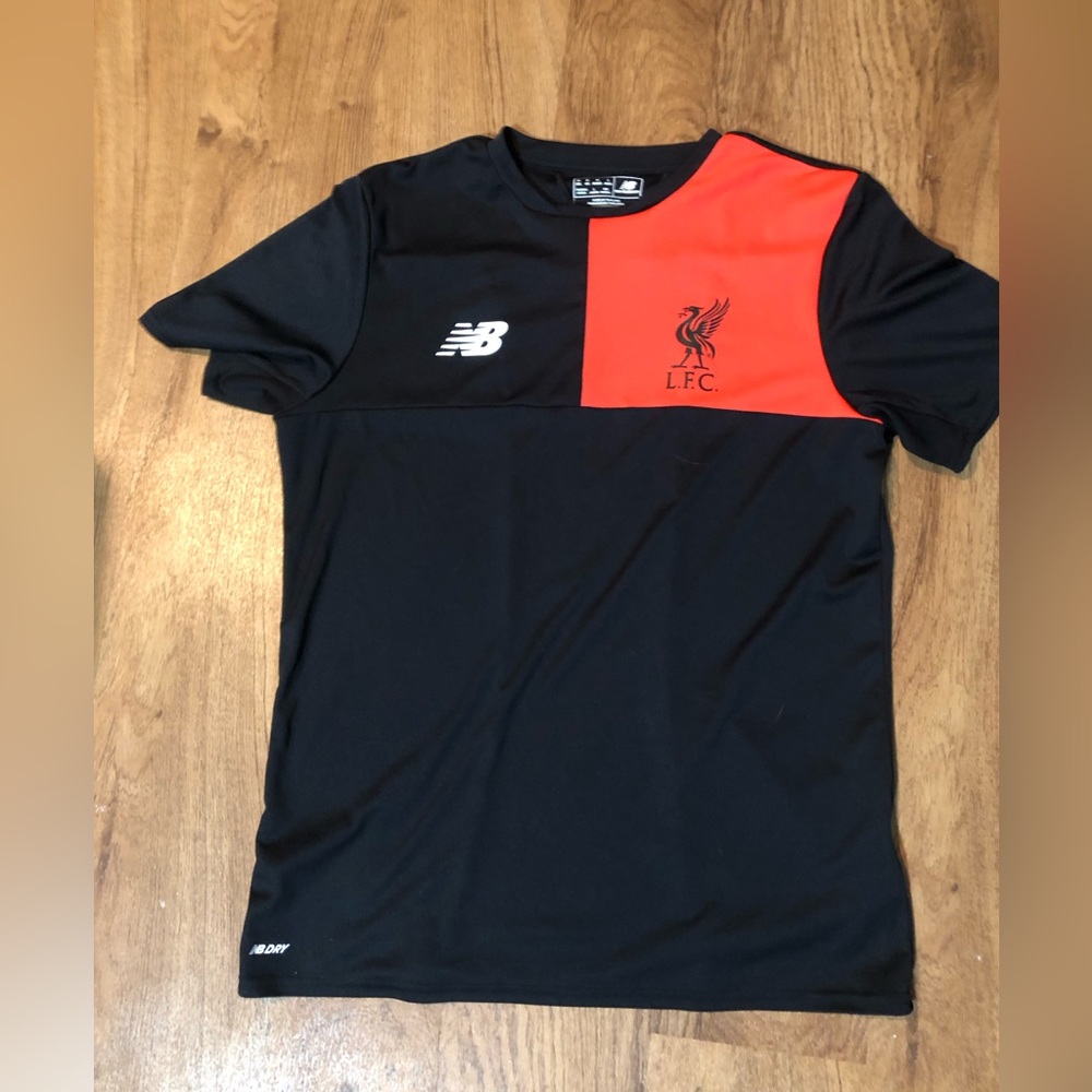 New Balance Liverpool Training Top Size M